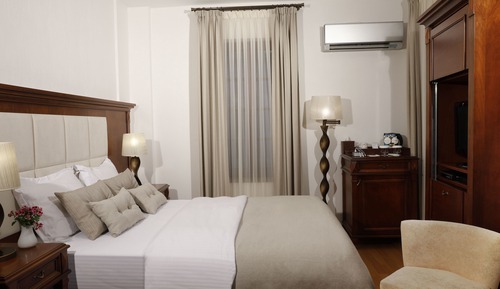Habitación estándar con 1 cama doble o 2 individuales