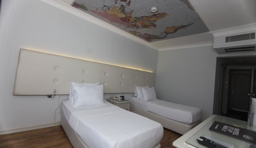 Habitación estándar con 2 camas individuales