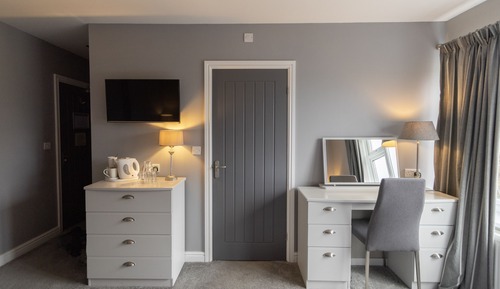 Habitación familiar, varias camas