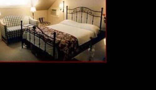 Habitación cuádruple estándar, baño privado (Pondside 3 Room Suite)