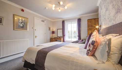 Habitación doble superior, baño privado (no dogs)