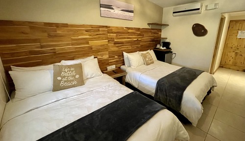 Habitación estándar doble, 2 camas de matrimonio