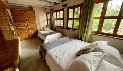 Apartamento superior, 2 habitaciones, cocina, vistas al jardín