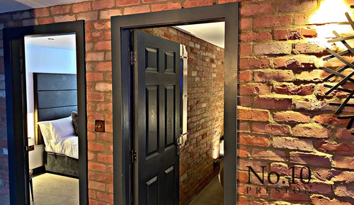 Habitación, cocina (1760, bathroom with showers only)