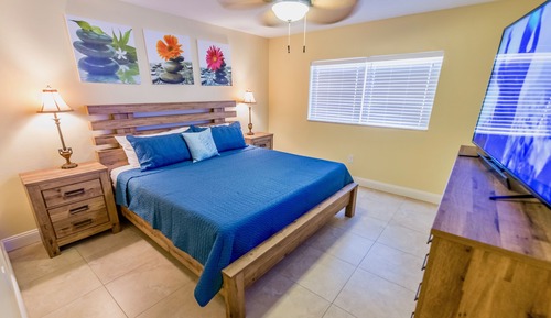 Apartamento, 3 habitaciones, frente al mar