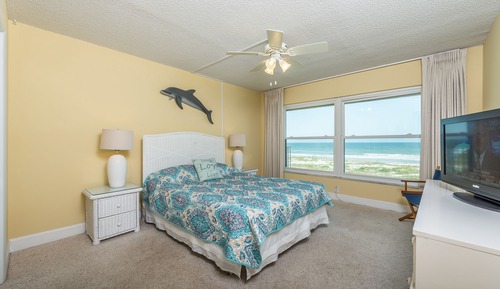 Apartamento, 3 habitaciones, frente al mar