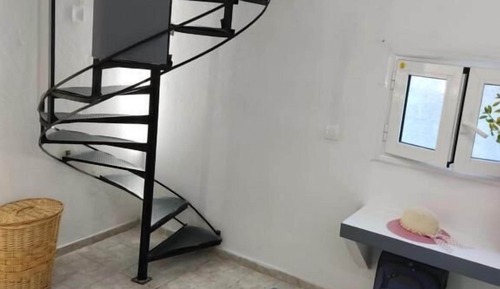 Petite Economy Studio on two floors Nr2