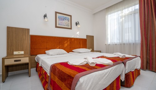 ECONOMY SUITE,  AIR CONDITIONING WITH EXTRA FEE