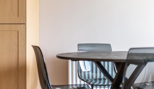 Apartamento clásico, 1 cama de matrimonio grande, balcón