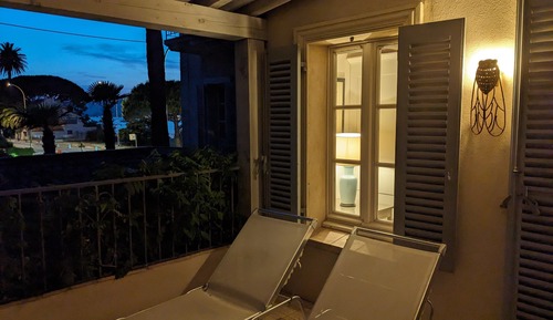 Habitación doble, vistas a la piscina (Avec Terrasse)