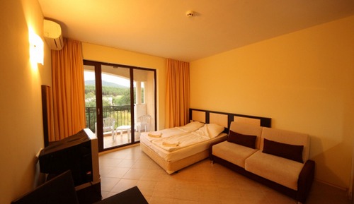 Estudio clásico, balcón