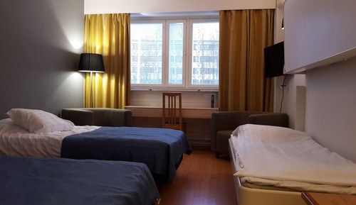 Habitación estándar con 1 cama doble o 2 individuales, 2 camas individuales