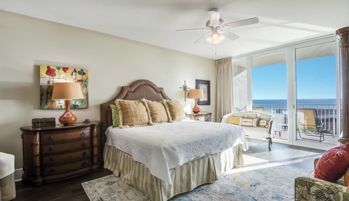 Apartamento ejecutivo, 3 habitaciones, acceso a la piscina, vistas a la playa