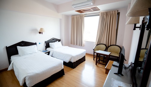 Habitación estándar con 2 camas individuales, 2 camas individuales, vistas a la ciudad