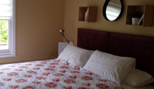 Habitación Deluxe con 1 cama doble o 2 individuales, baño privado, vistas al jardín