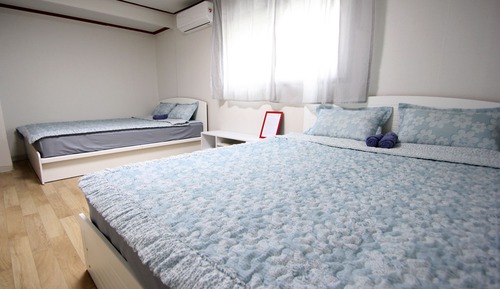 Ático familiar, 5 habitaciones, cocina, entresuelo