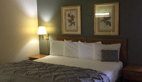 Suite, 1 cama de matrimonio grande (Jetted Tub)