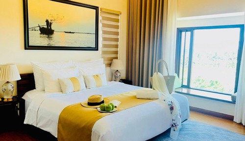 Suite junior, vistas al río