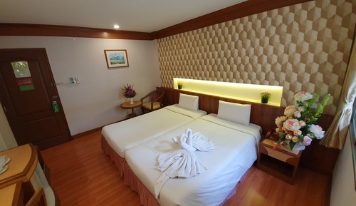 Standard Twin, 2 Twin Beds