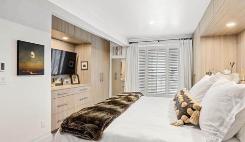 Apartamento de lujo, 2 habitaciones, balcón, vistas al río (CRF 24)