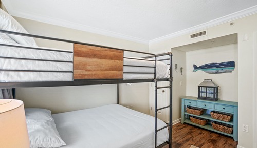 Apartamento, 3 habitaciones, 2 baños, vistas al mar (Heron 608)