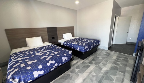 Habitación doble, 2 camas de matrimonio, accesible para personas con discapacidad, no fumadores
