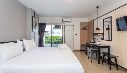 Deluxe Double Room with Balcony