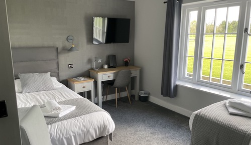 Standard Twin Room, 2 Twin Beds (Wet Room)