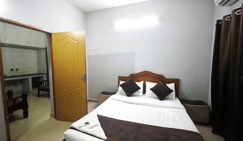 Penthouse, City View, Executive Level