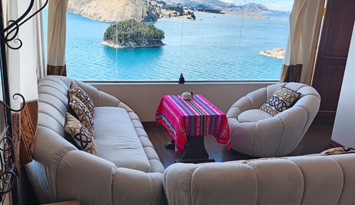 Family Room, Patio, Lake View