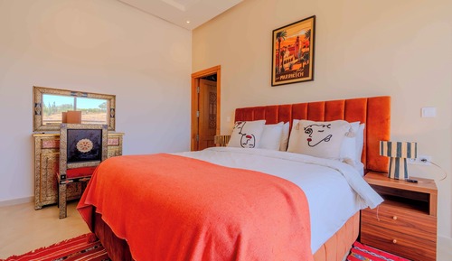 Luxury Suite, Garden View