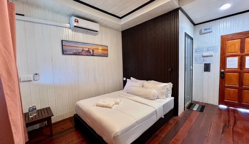 Basic Double or Twin Room, Ocean View