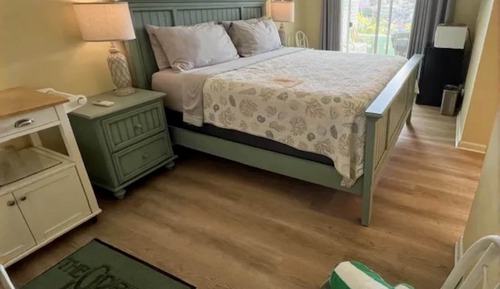 Room, 1 King Bed, Balcony, Harbor View