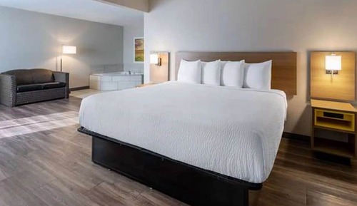 Standard Studio Suite, City View