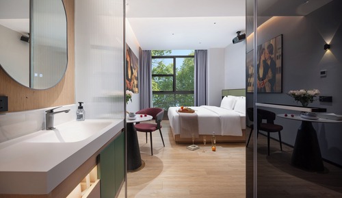 Quiet and luxurious city view double Room