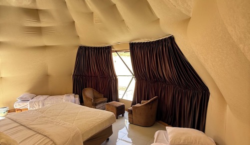 Luxury Quadruple Room, Balcony, Desert View