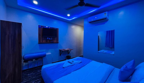 Deluxe Double Room, City View