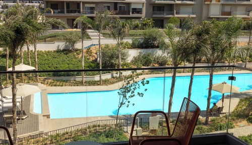 Luxury Apartment, 3 Bedrooms, Pool View