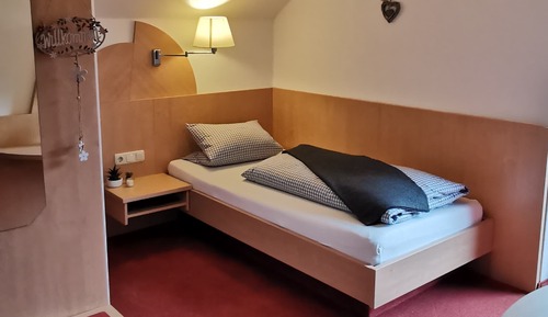 Single Room, Balcony