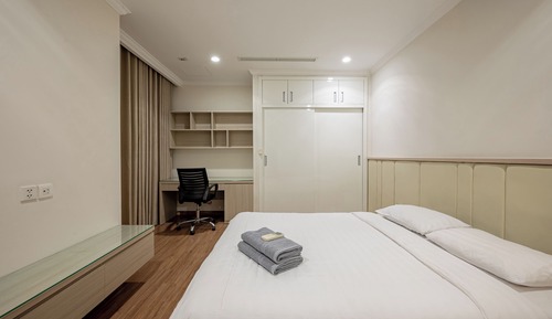 Apartamento tradicional, balcón, vistas a la ciudad