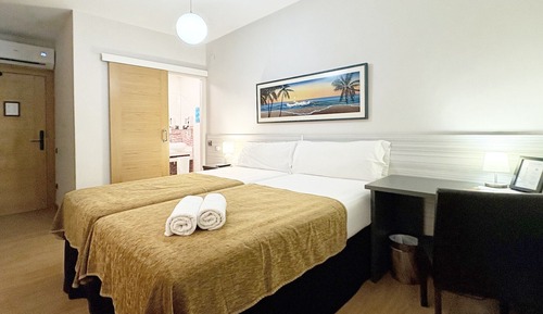 Standard Twin Room, Non Smoking