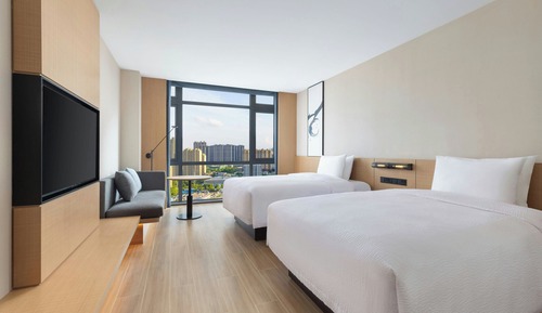 Habitación superior, 2 camas dobles, vistas a la ciudad