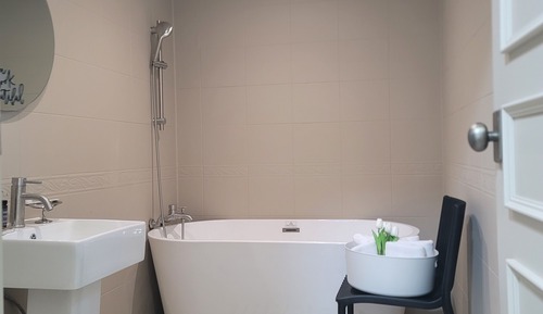 Habitación Deluxe, 1 cama de matrimonio, no fumadores, Aire acondicionado