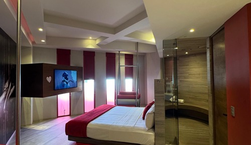 Standard Double Room, 1 King Bed, Non Smoking, City View