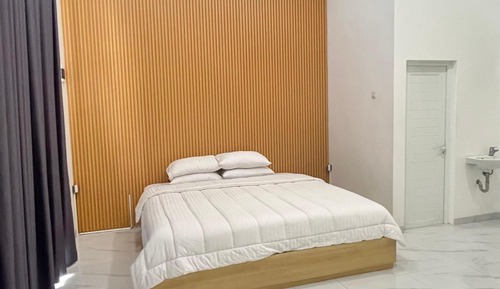 Standard Double Room, Garden View