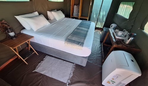 Deluxe Tent, Garden View