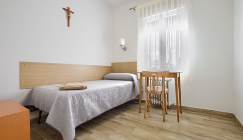 Basic Single Room, 1 Twin Bed, Air conditioning