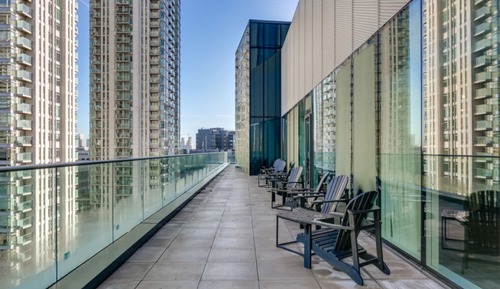 Apartamento, balcón, vistas a la ciudad