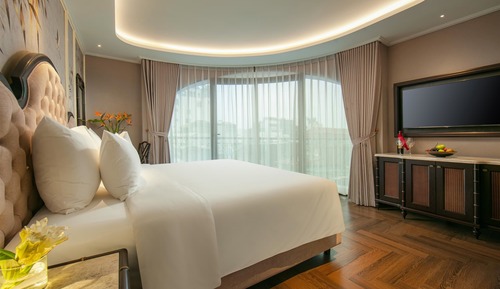 Habitación Premier con 1 cama doble o 2 individuales, vistas a la ciudad