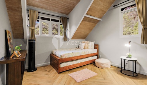 Villa, 3 Bedrooms, Lake View